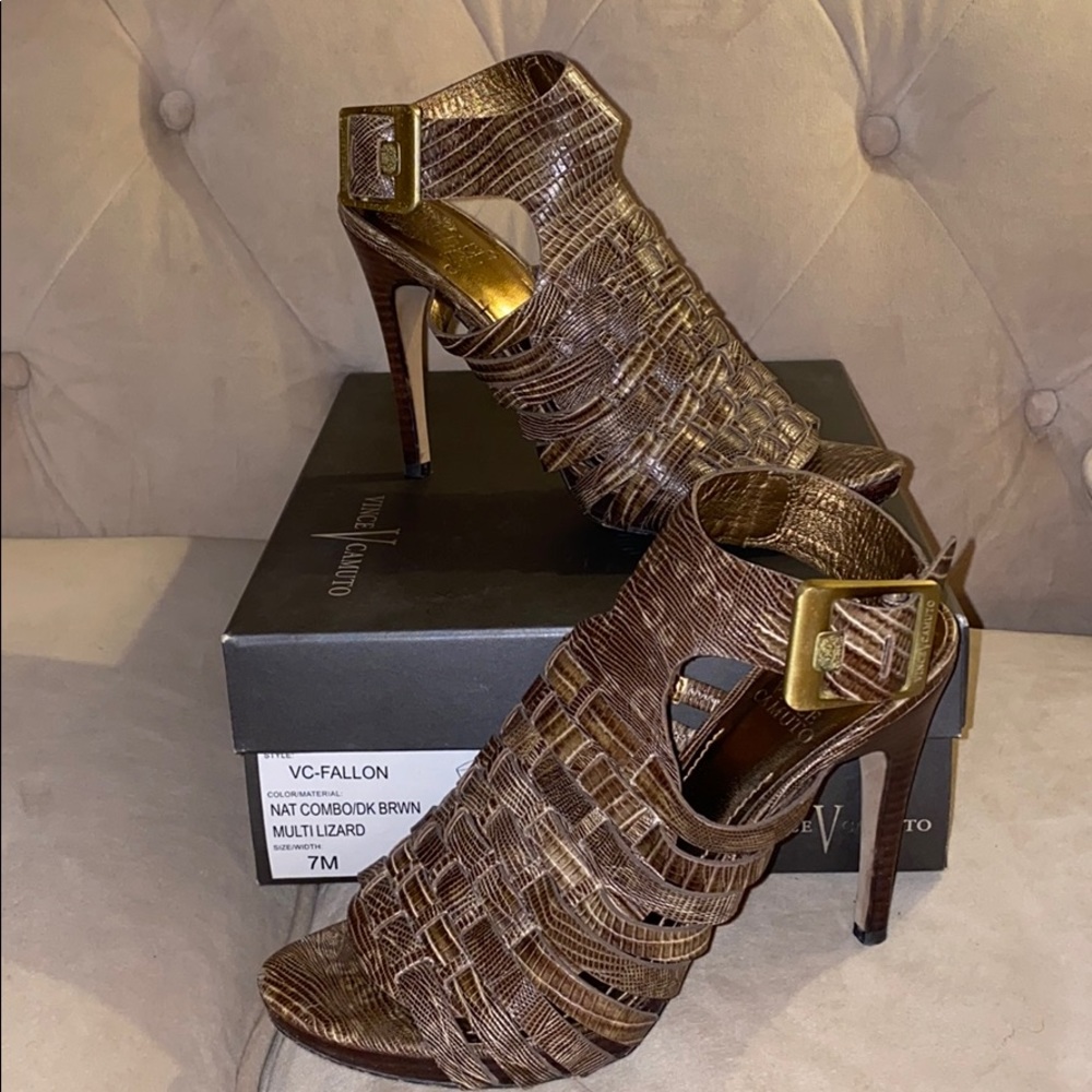 Vince Camuto Heels - size 7
